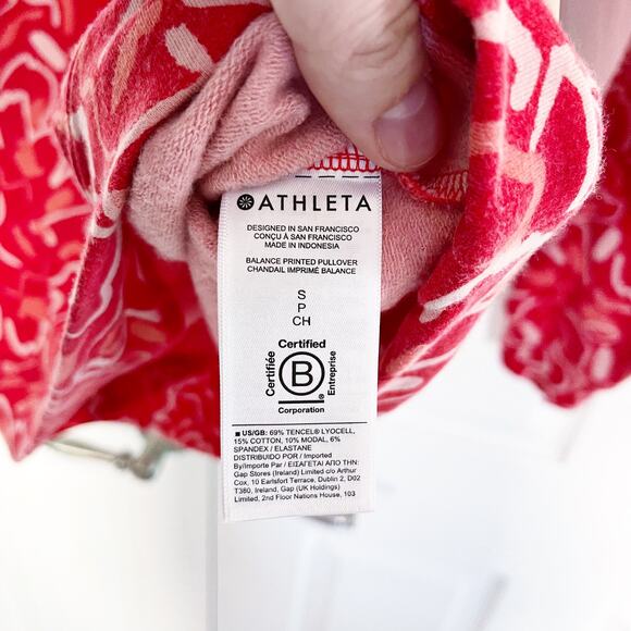 Athleta Balance Printed Pullover in Floral Matado - Picture 4 of 8